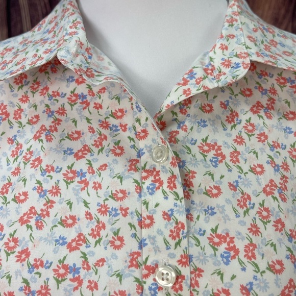 L. L. Bean wrinkle resistant button down 3/4 sleeves floral blouse women’s M - Picture 7 of 15